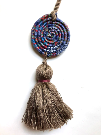 Circle Pompom