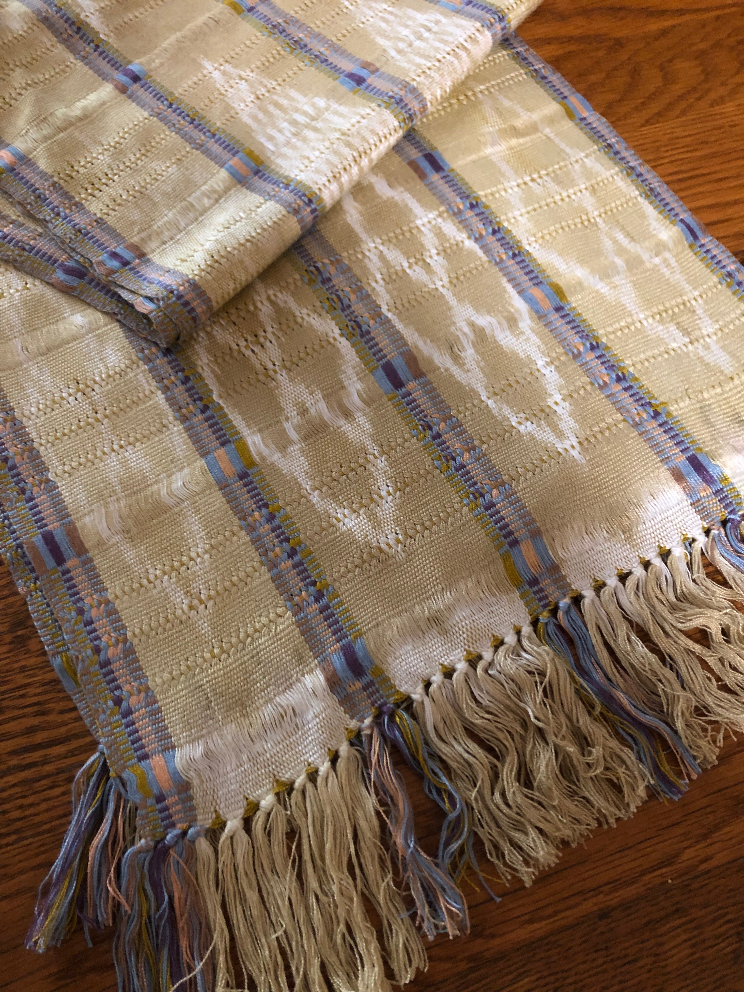 Cacao - Beautiful hand woven scarf